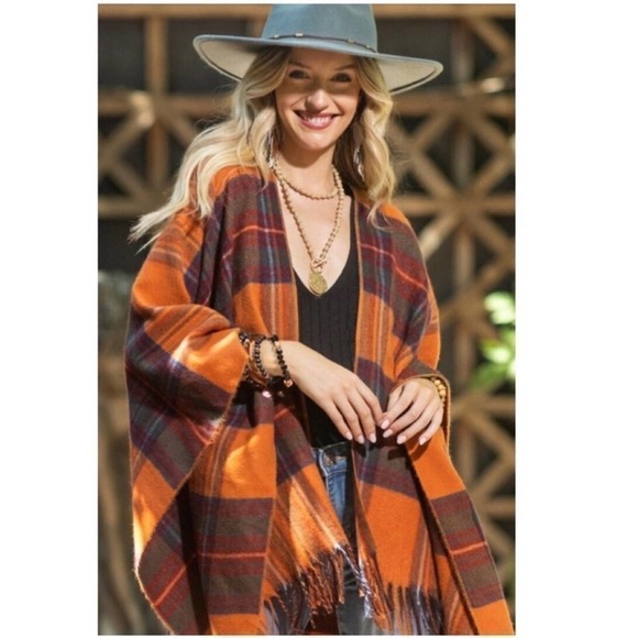 Ruggine Bohemian Soft Plaid Ruana Fringe Accent Poncho NWT Amberglow - Picture 3 of 14